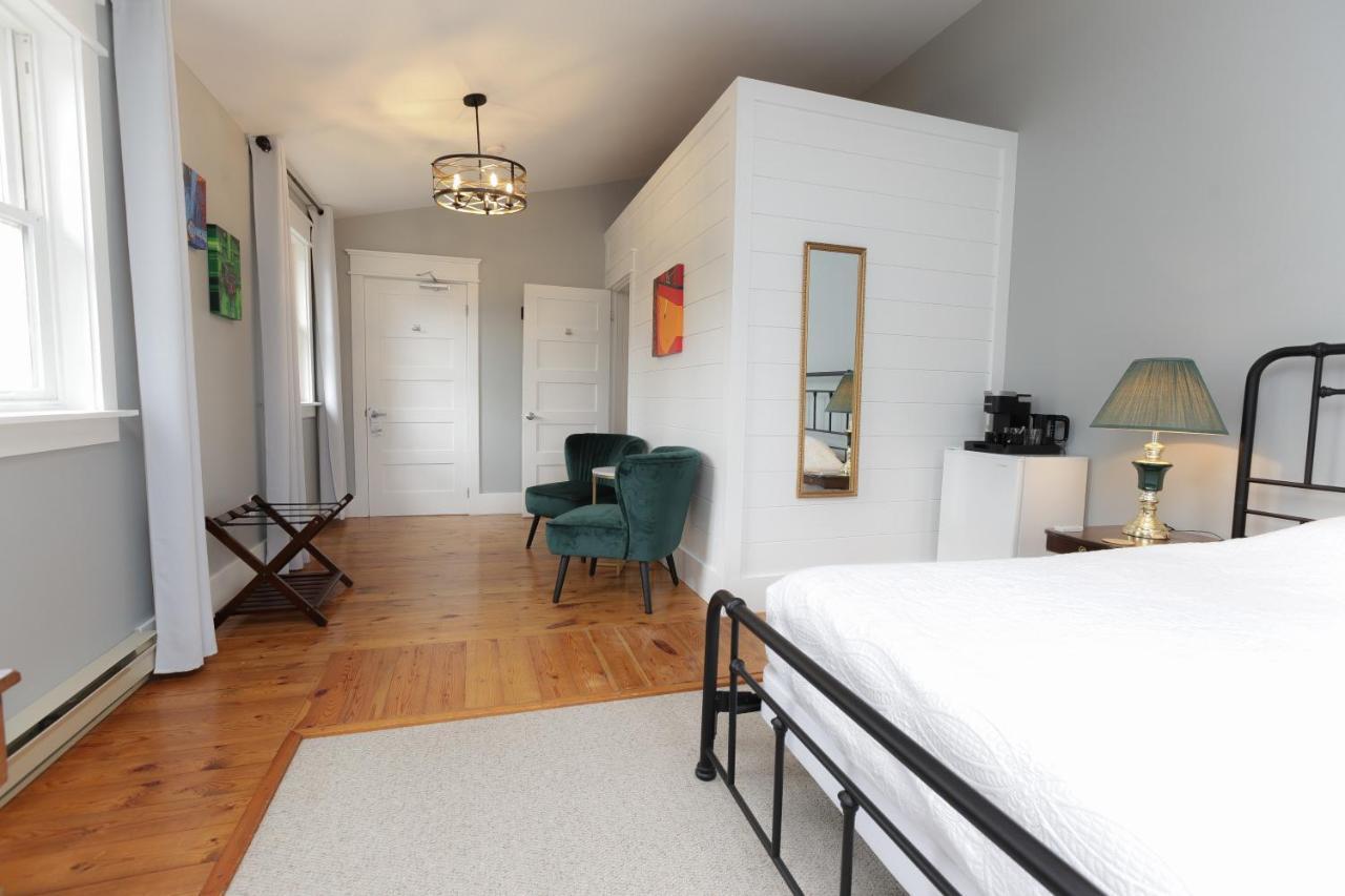 Jackson'S Falls Country Inn Milford Εξωτερικό φωτογραφία